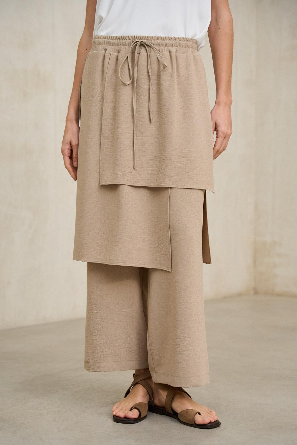 Vion beige sand skirt-pants