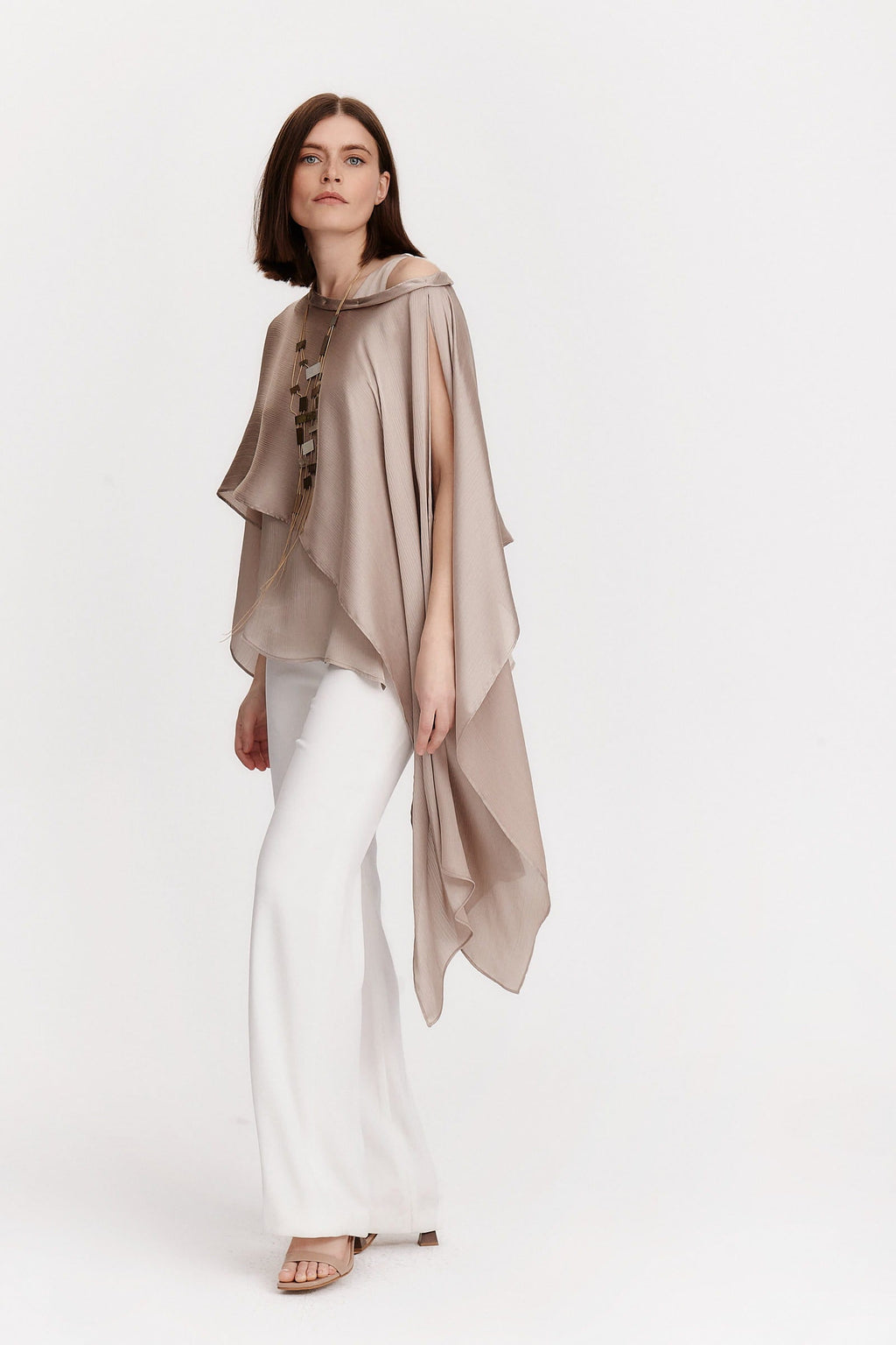 White palazzo pants