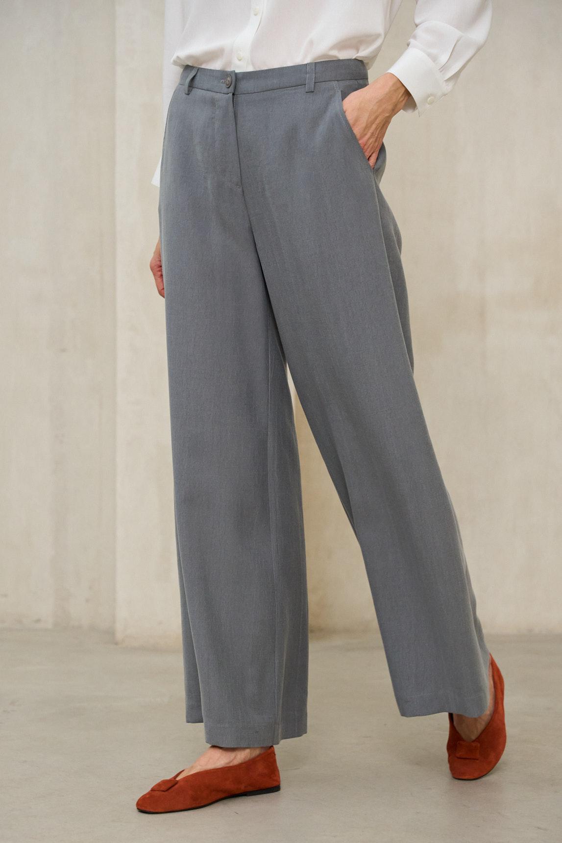 Dark grey Lysel trousers