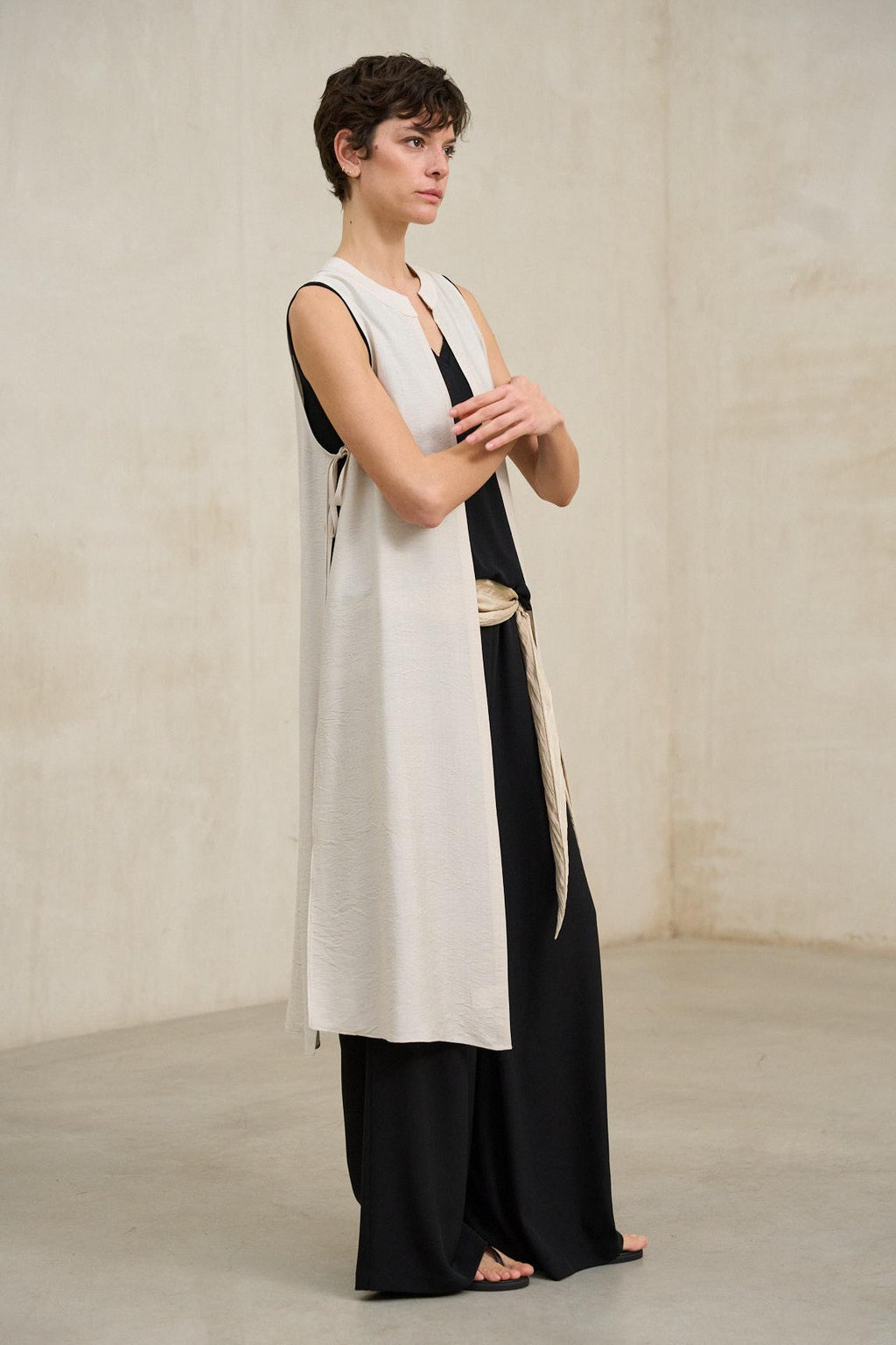 Mireth Ecru Vest