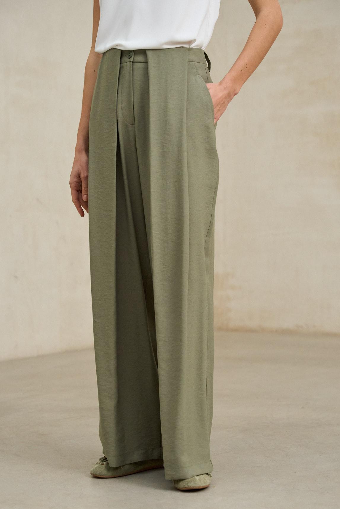 Lyss khaki trousers