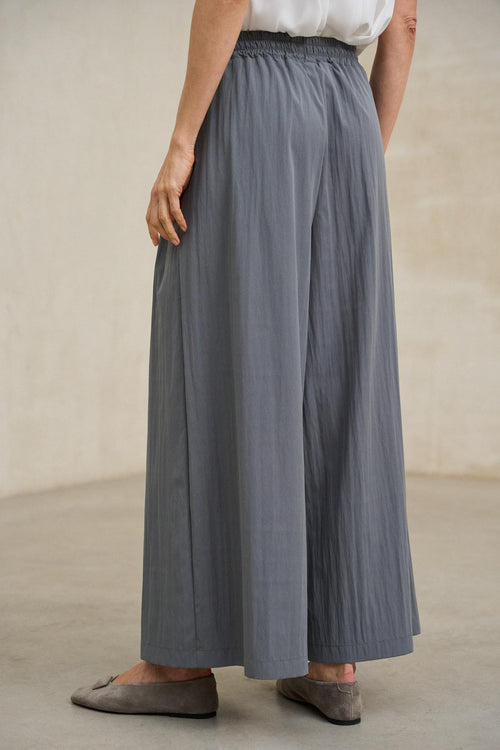 Aira grey trousers