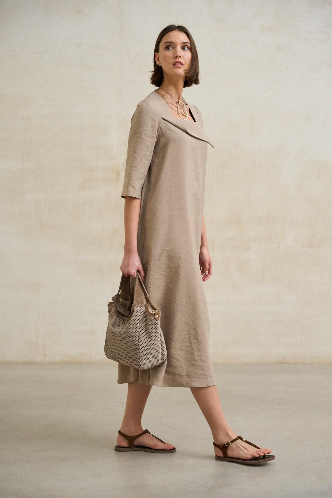 Lurien mole dress