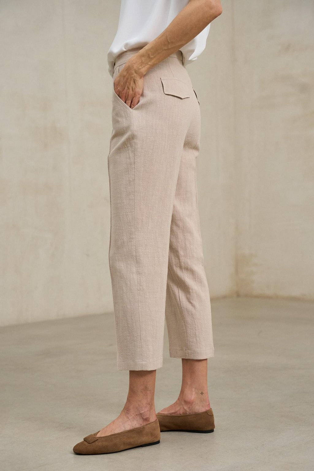 Axis trousers, sand beige