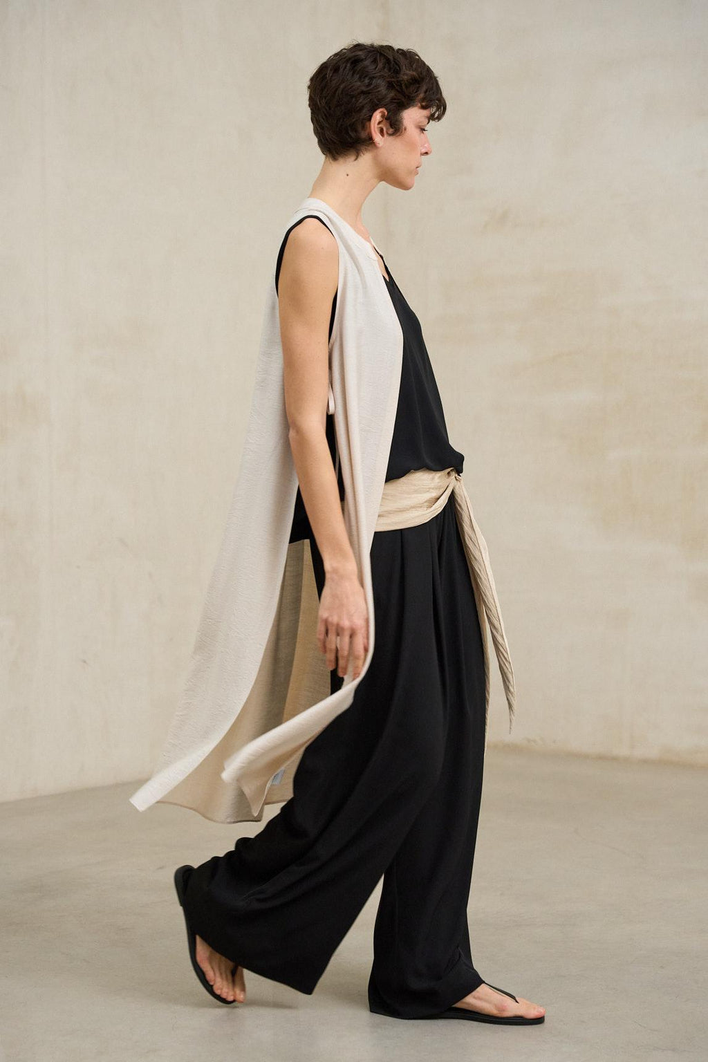 Mireth Ecru Vest