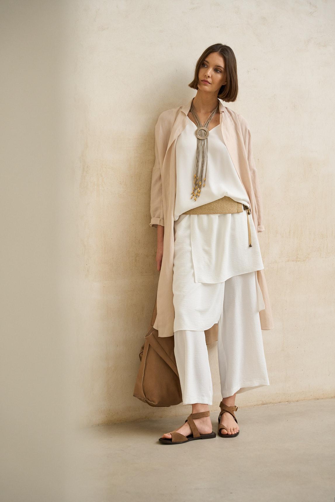 Vion off-white skirt-pants