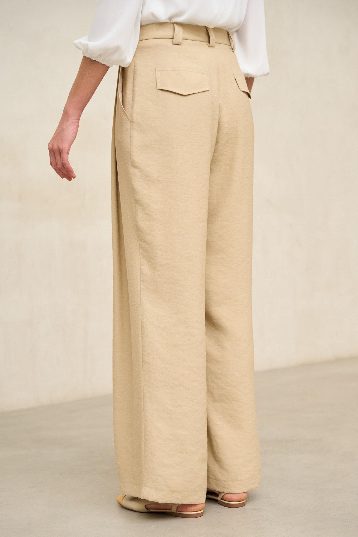 Beige Lyss trousers