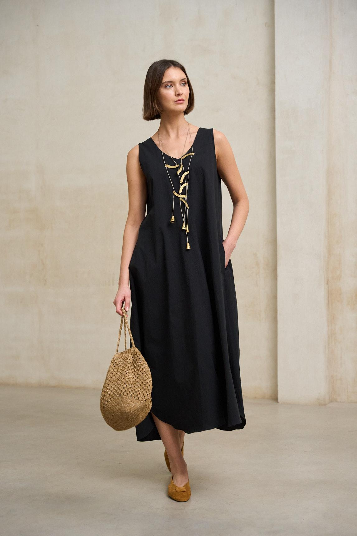 Serely black dress