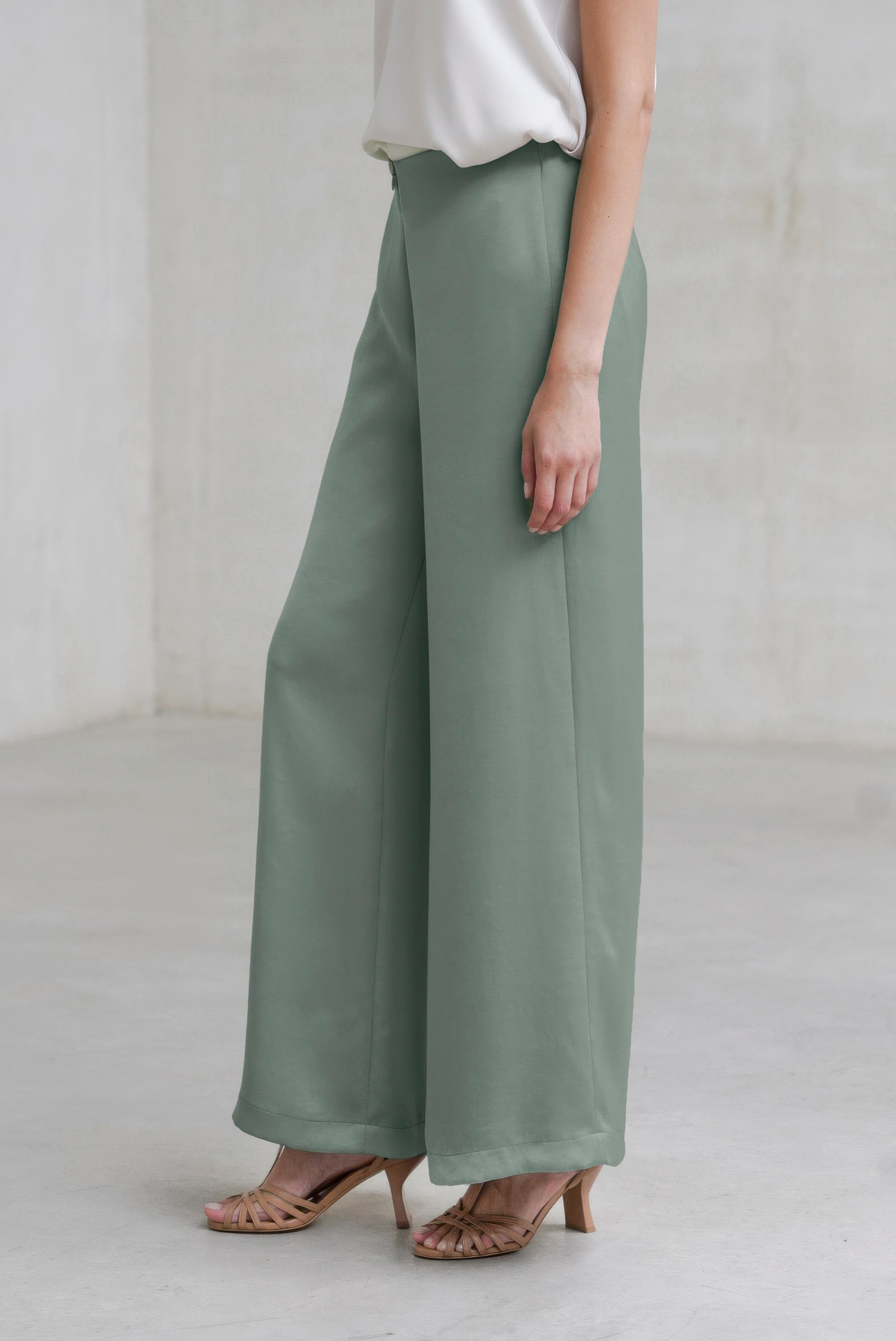 Green Brisa pants